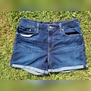 Womens Levi's Mid-length Blue Jean Shorts Size 31
